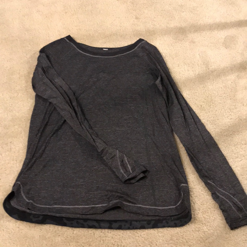 Lululemon long sleeve shirt